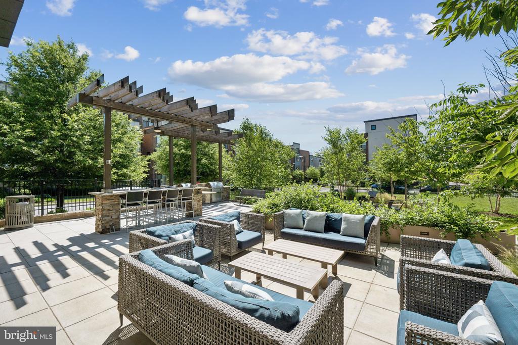 16316 CONNORS WAY Unit: 15