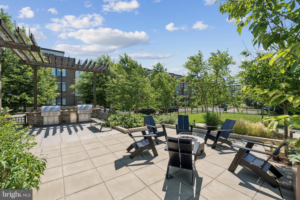 16316 CONNORS WAY Unit: 15