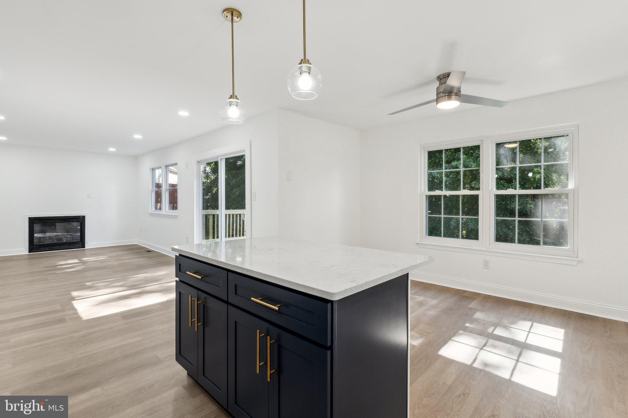 10920 Flintlock Ln