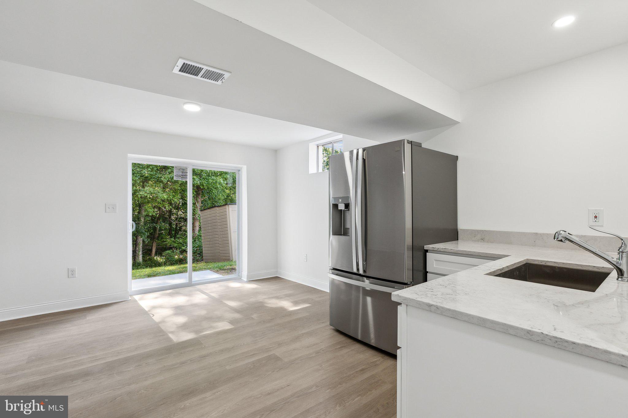 10920 Flintlock Ln