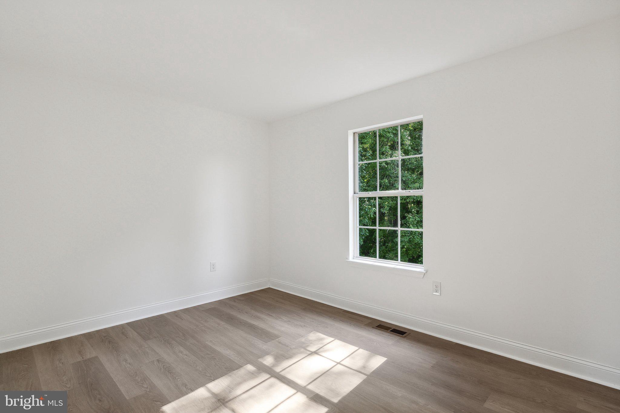 10920 Flintlock Ln
