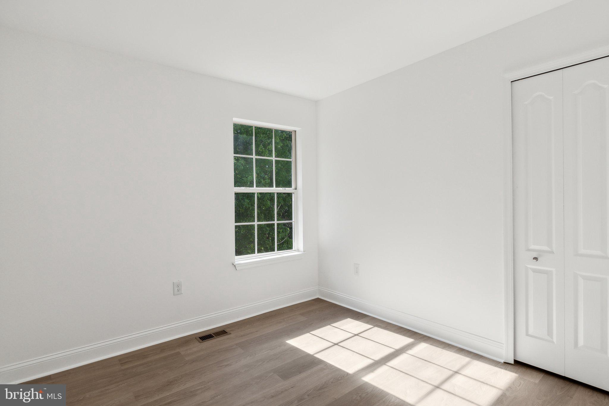 10920 Flintlock Ln