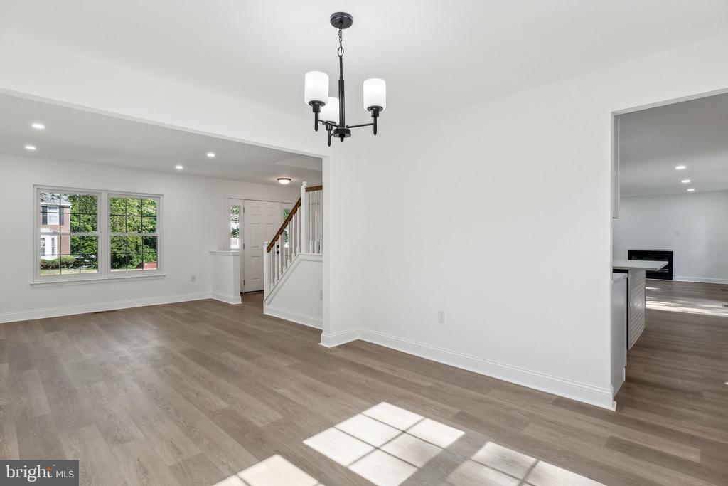 10920 Flintlock Ln