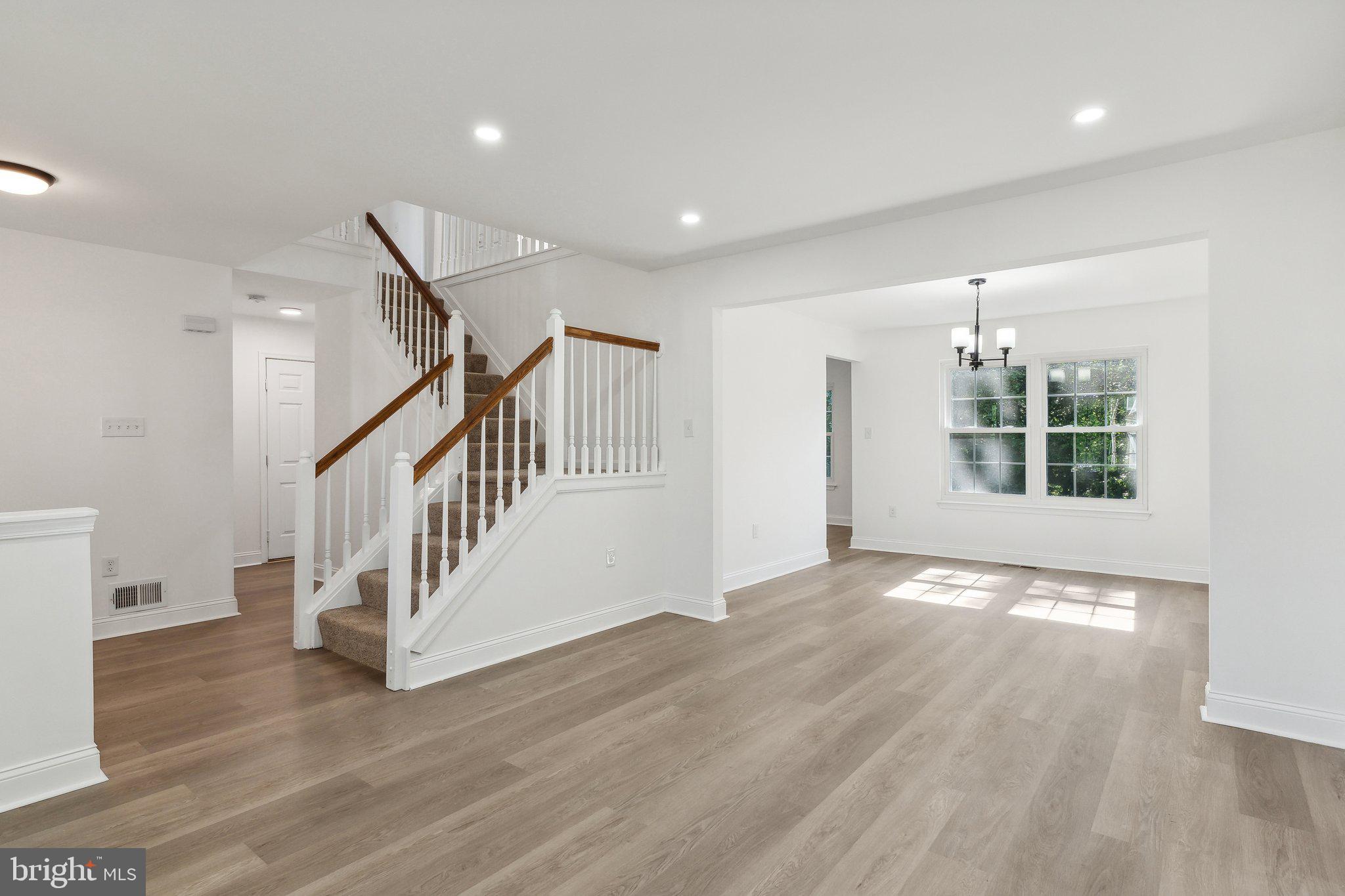10920 Flintlock Ln