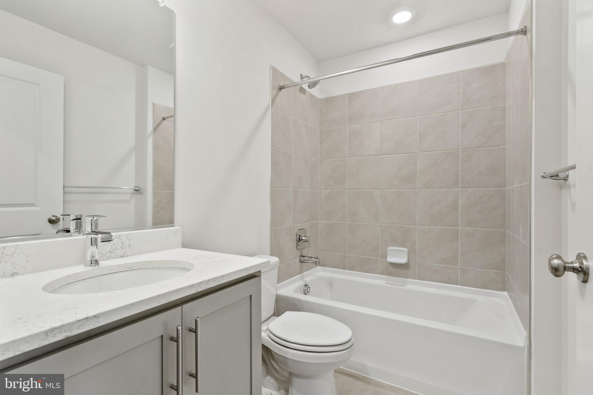 7446 Fern Gully Way