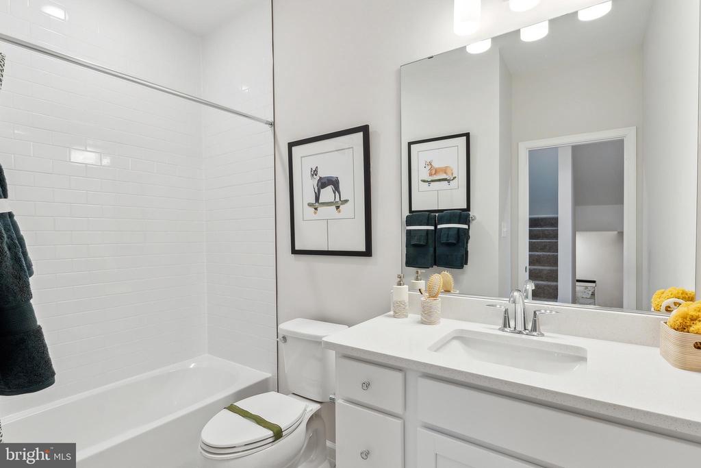 3433 SAINT ROBIN LANE