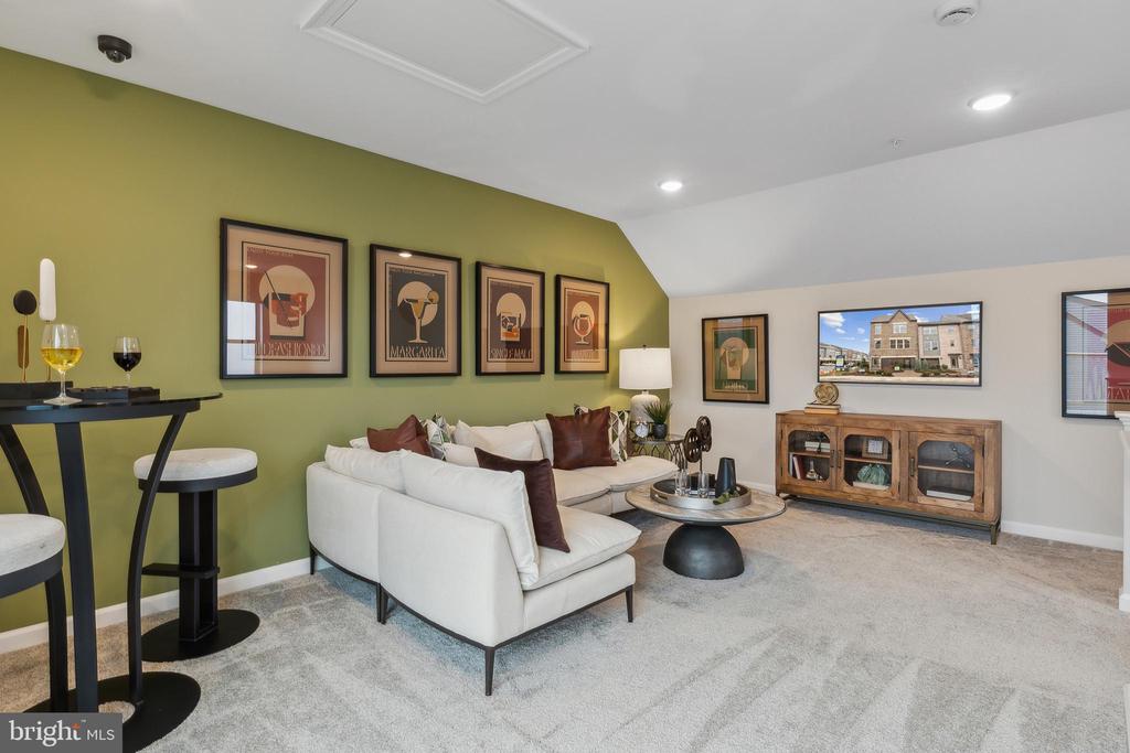 3433 SAINT ROBIN LANE