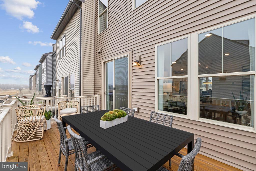 3433 SAINT ROBIN LANE