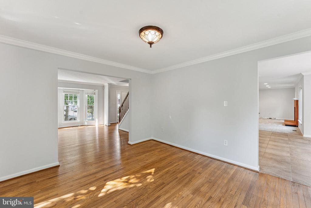 10912 Flintlock Ln
