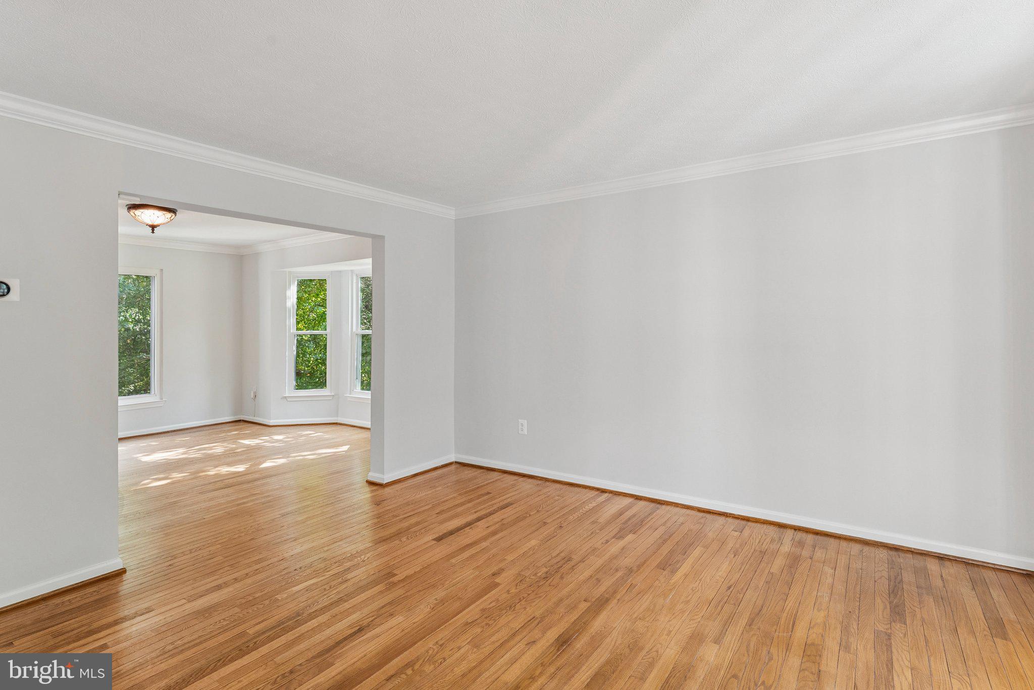10912 Flintlock Ln