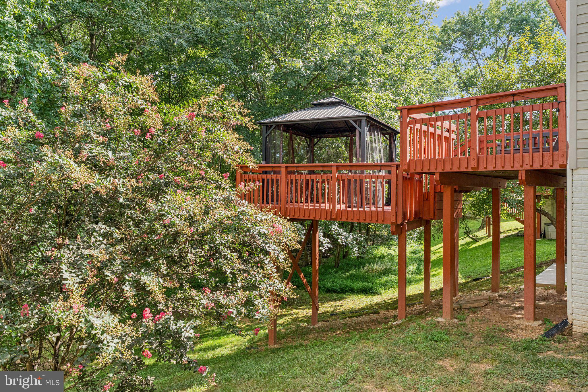 10912 Flintlock Ln