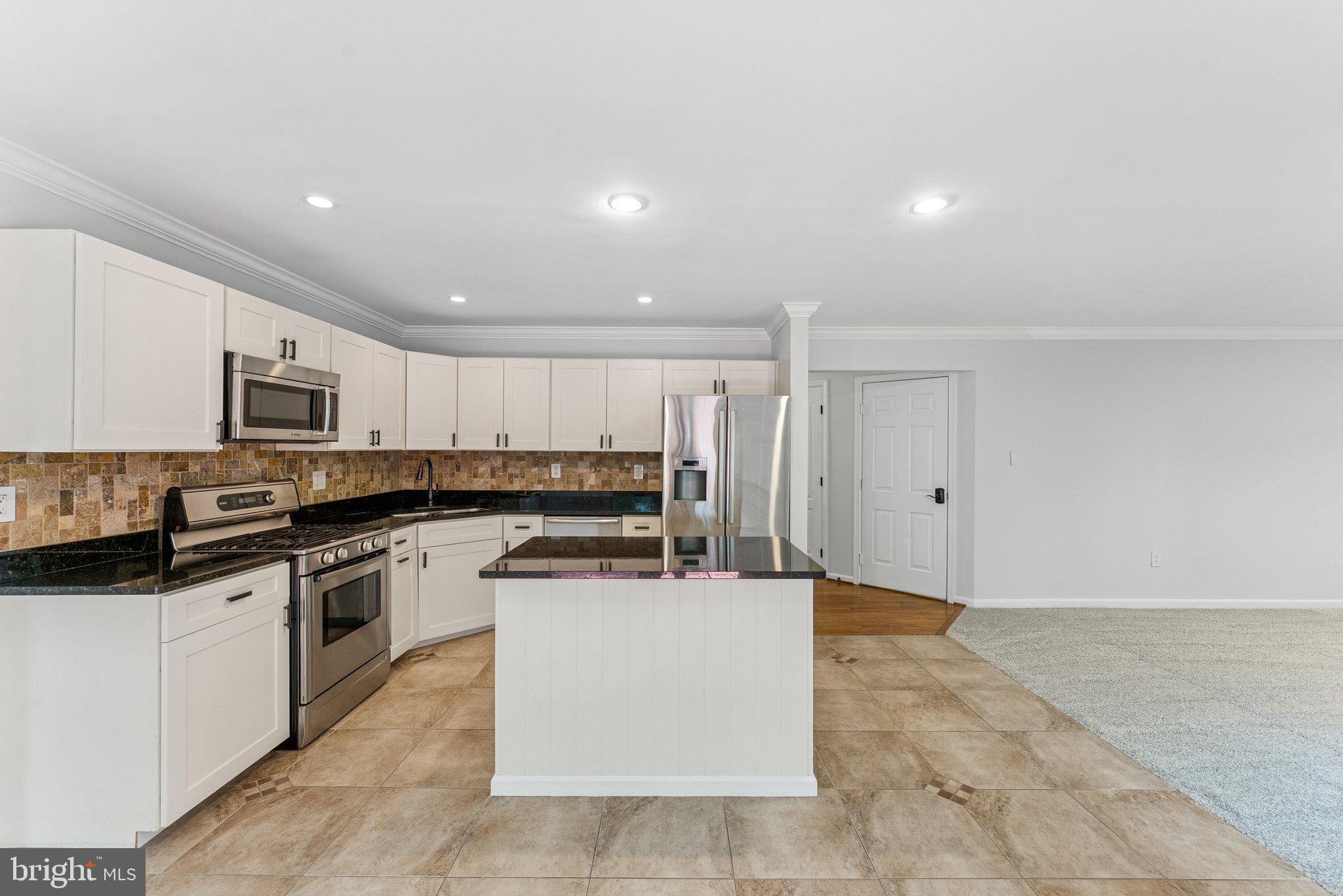 10912 Flintlock Ln