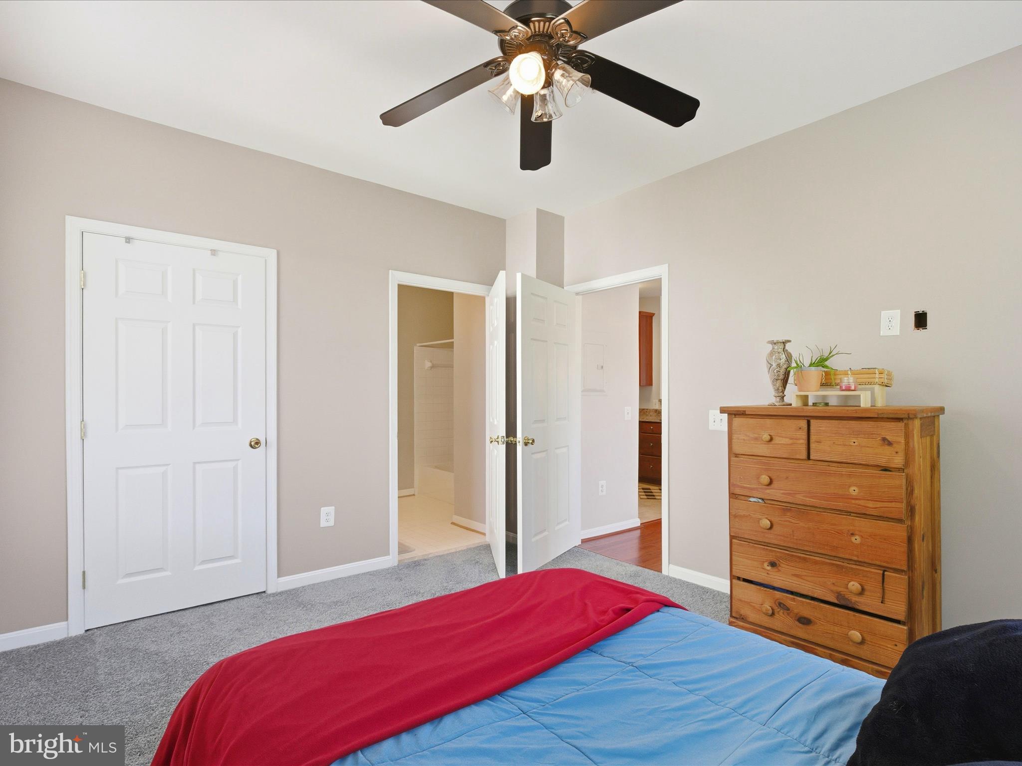 15616 EVERGLADE LANE 301