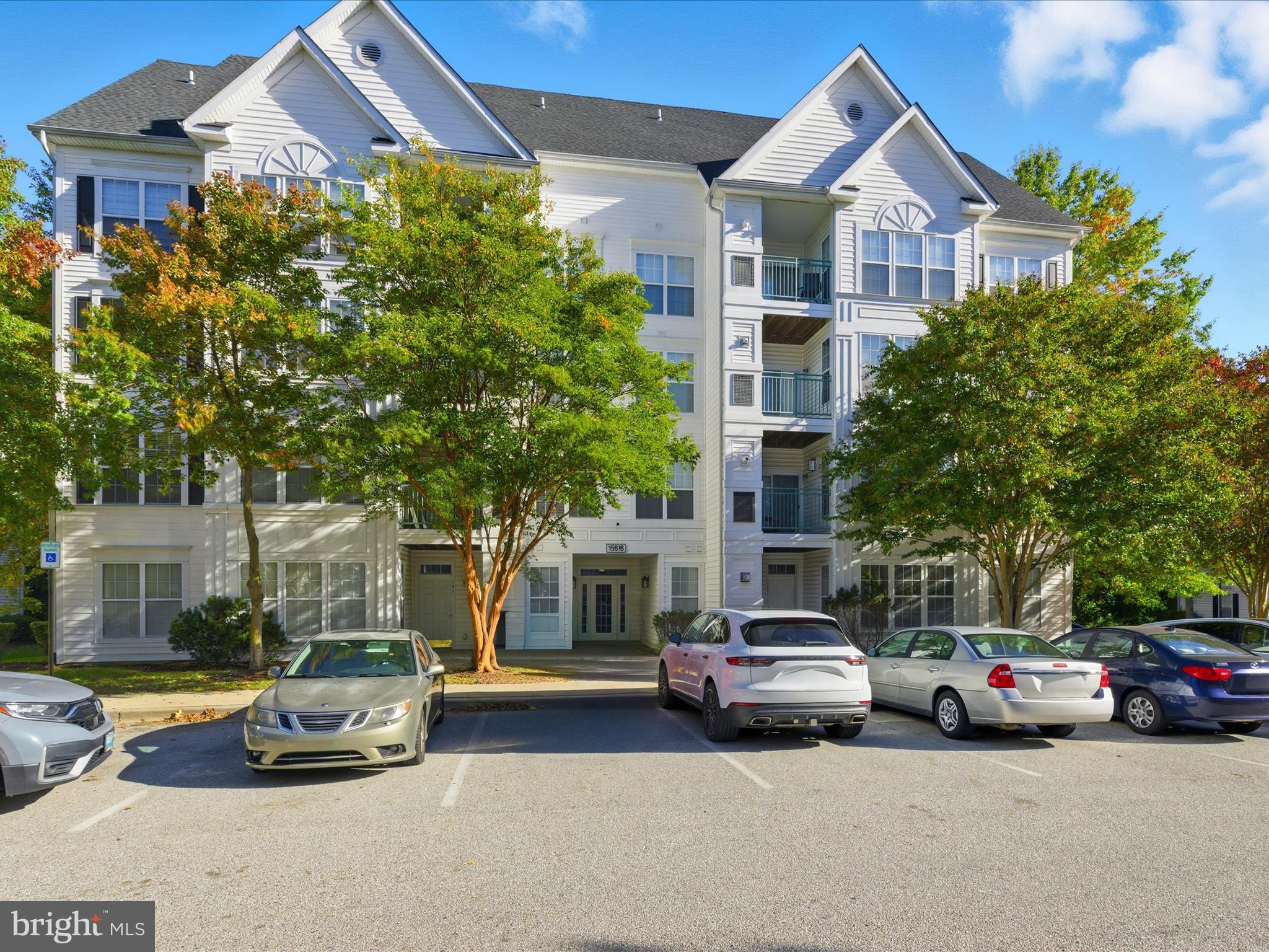 15616 EVERGLADE LANE 301