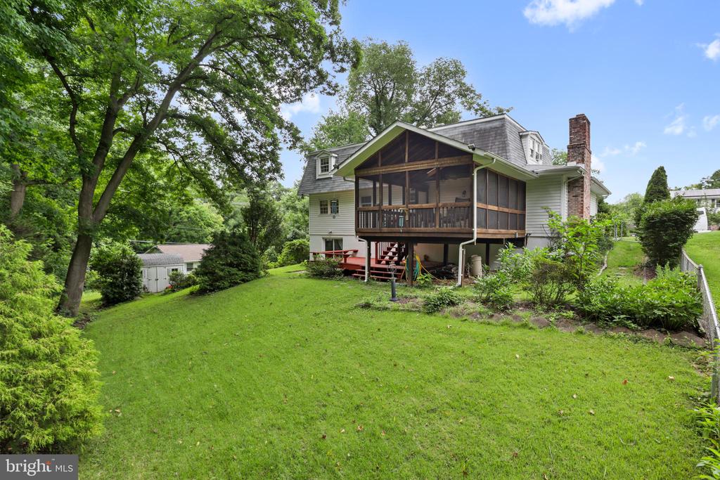 12903 DAUPHIN COURT