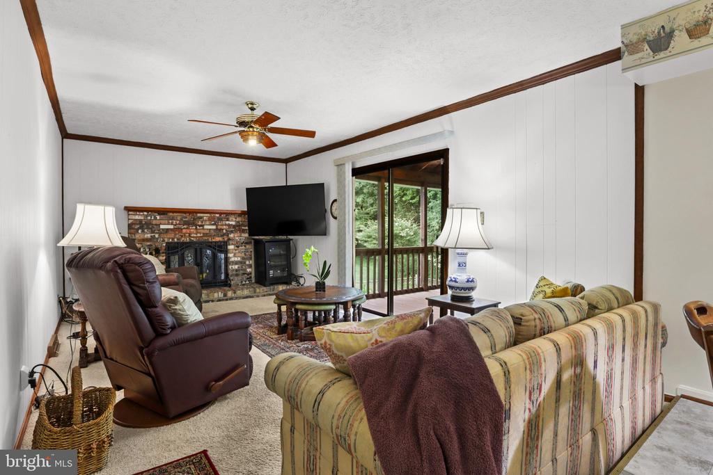 12903 DAUPHIN COURT