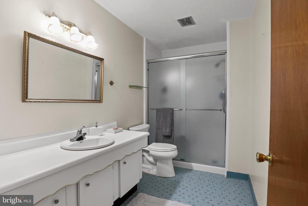 12903 DAUPHIN COURT