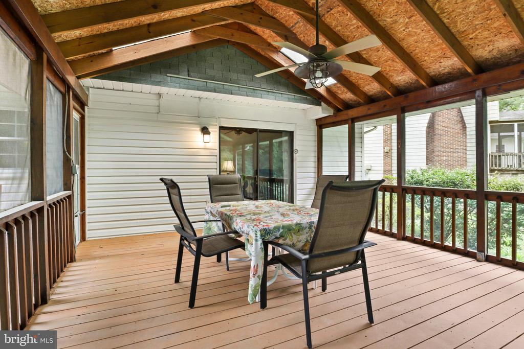 12903 DAUPHIN COURT