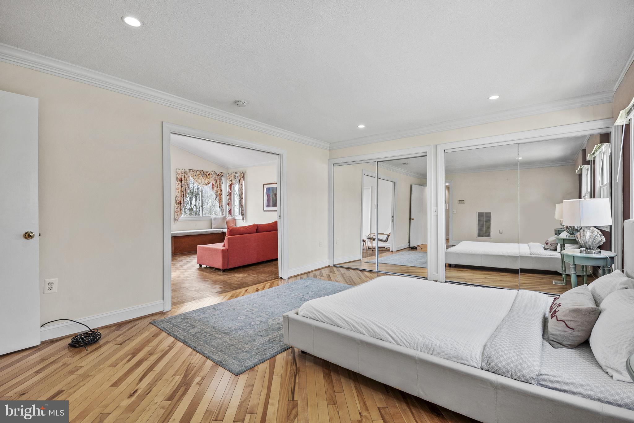 160 Somerset