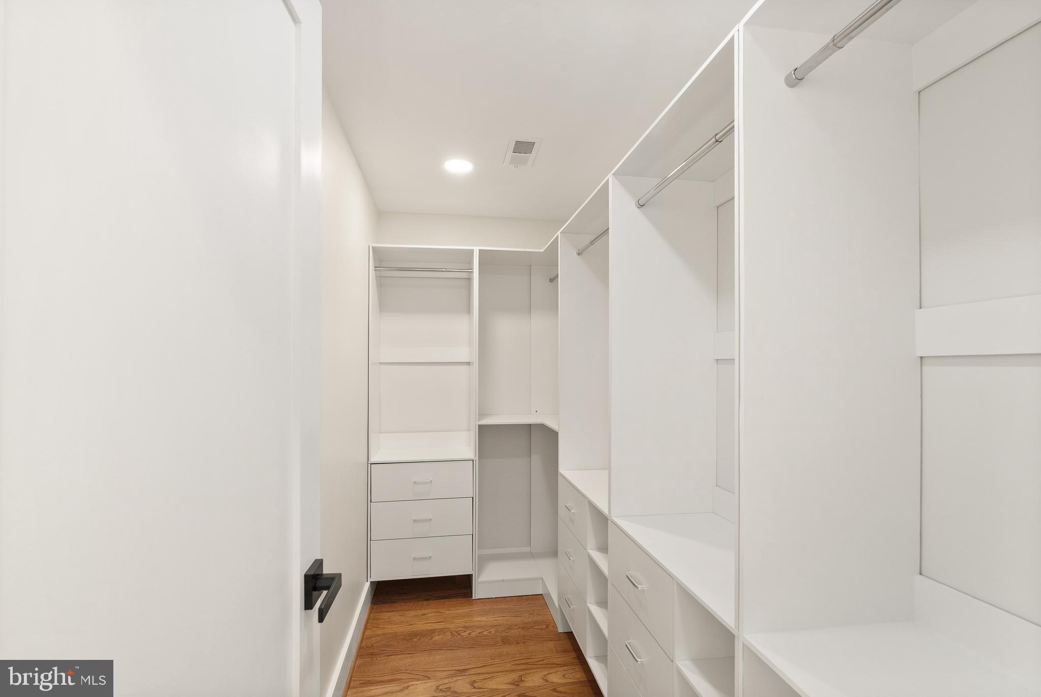 742 N GEORGE MASON DRIVE