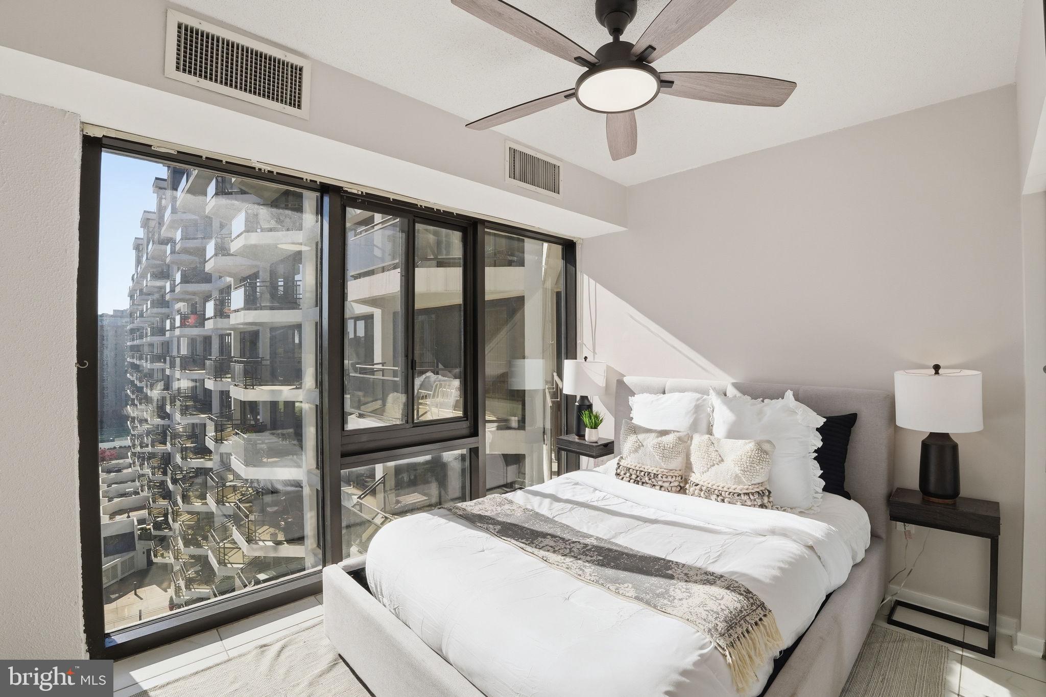 1530 KEY BOULEVARD 929