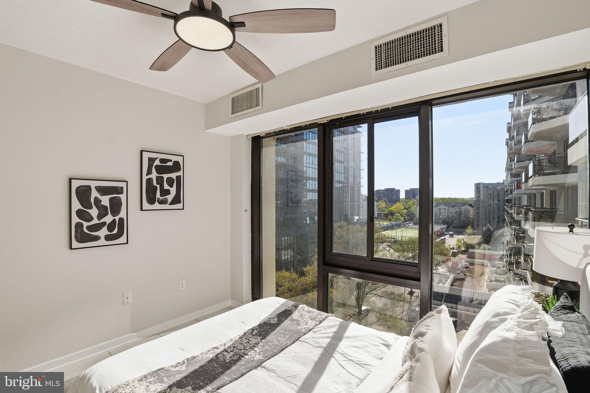 1530 KEY BOULEVARD 929