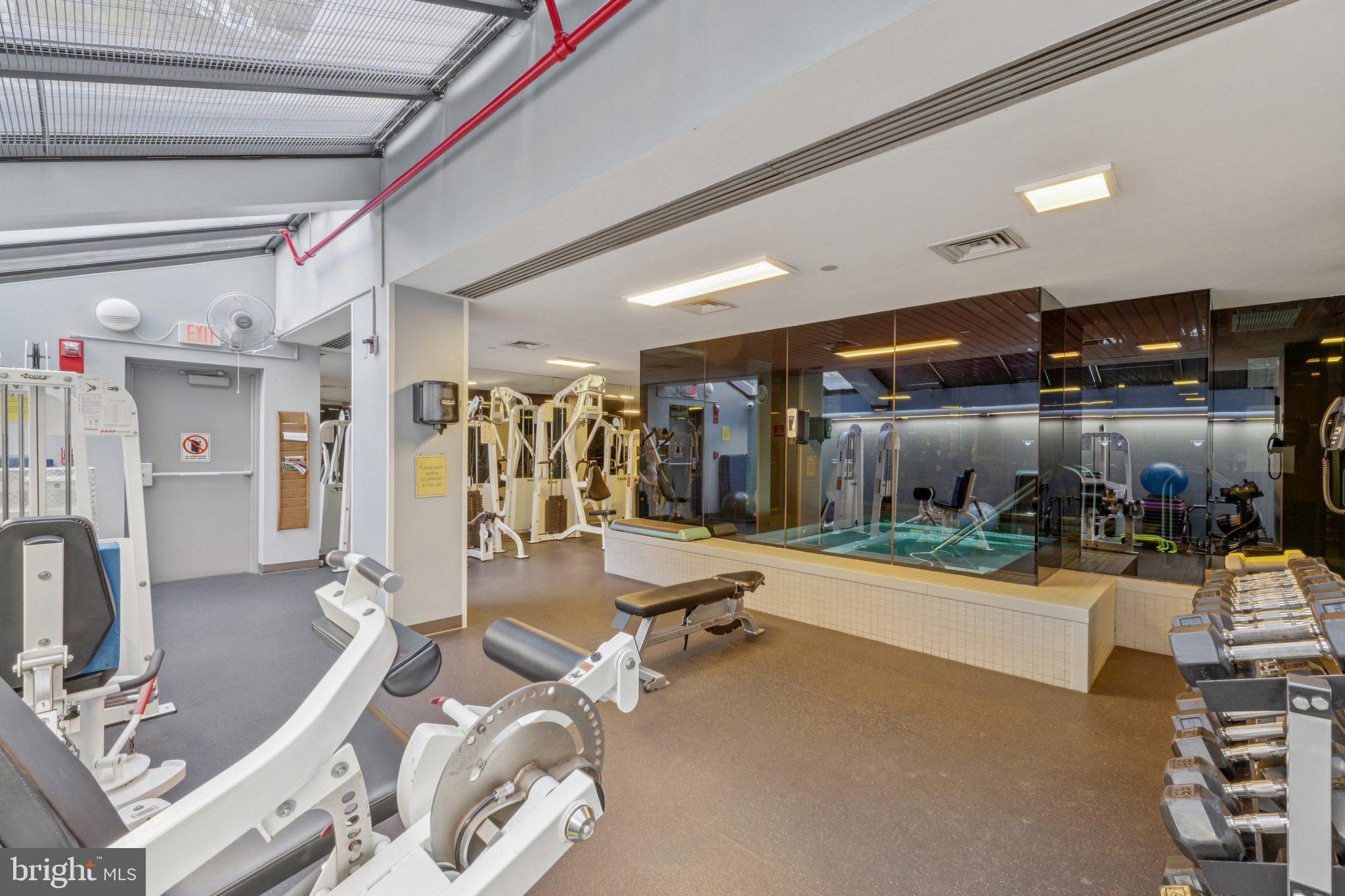 1530 KEY BOULEVARD 929