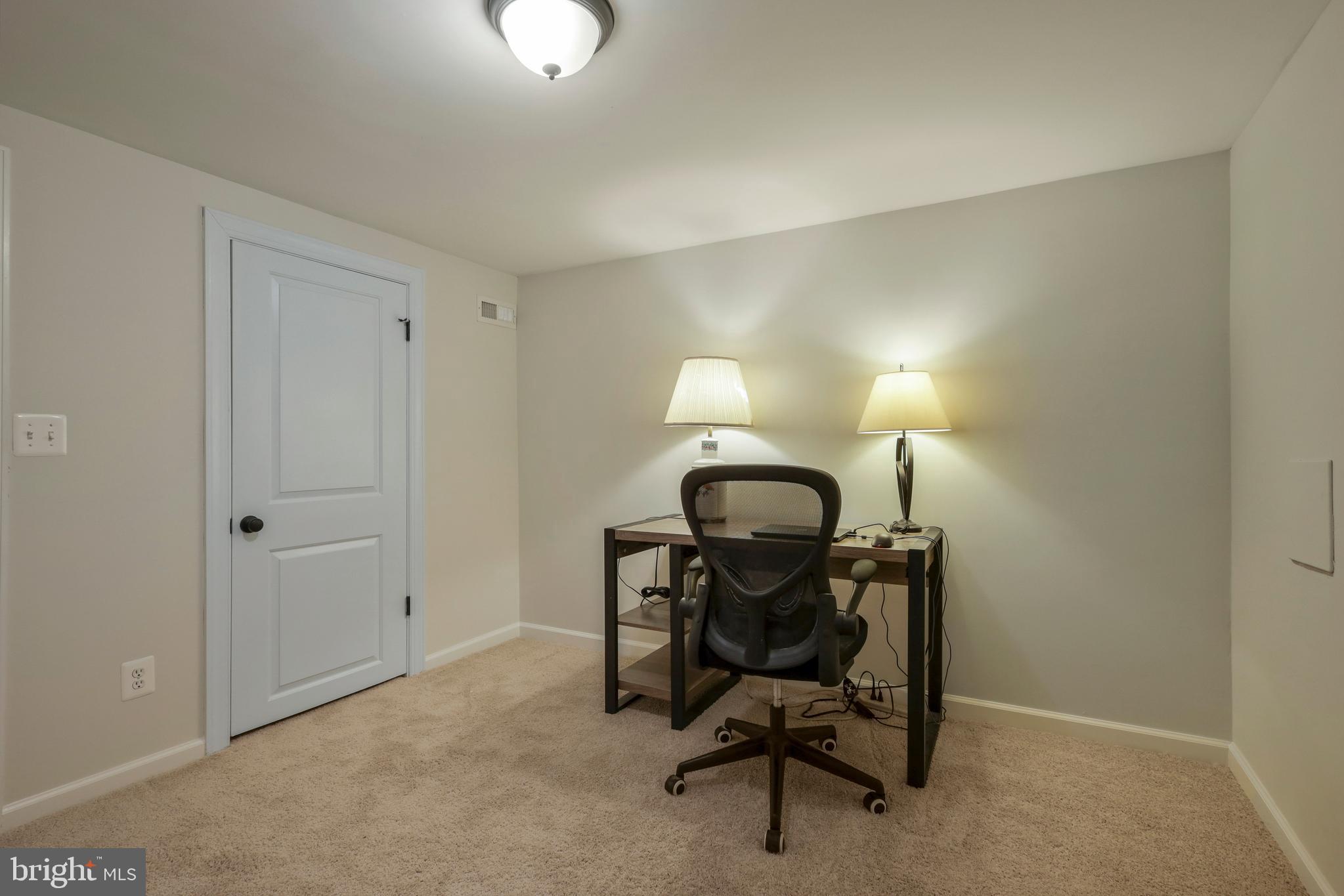 5109 Talbot Pl