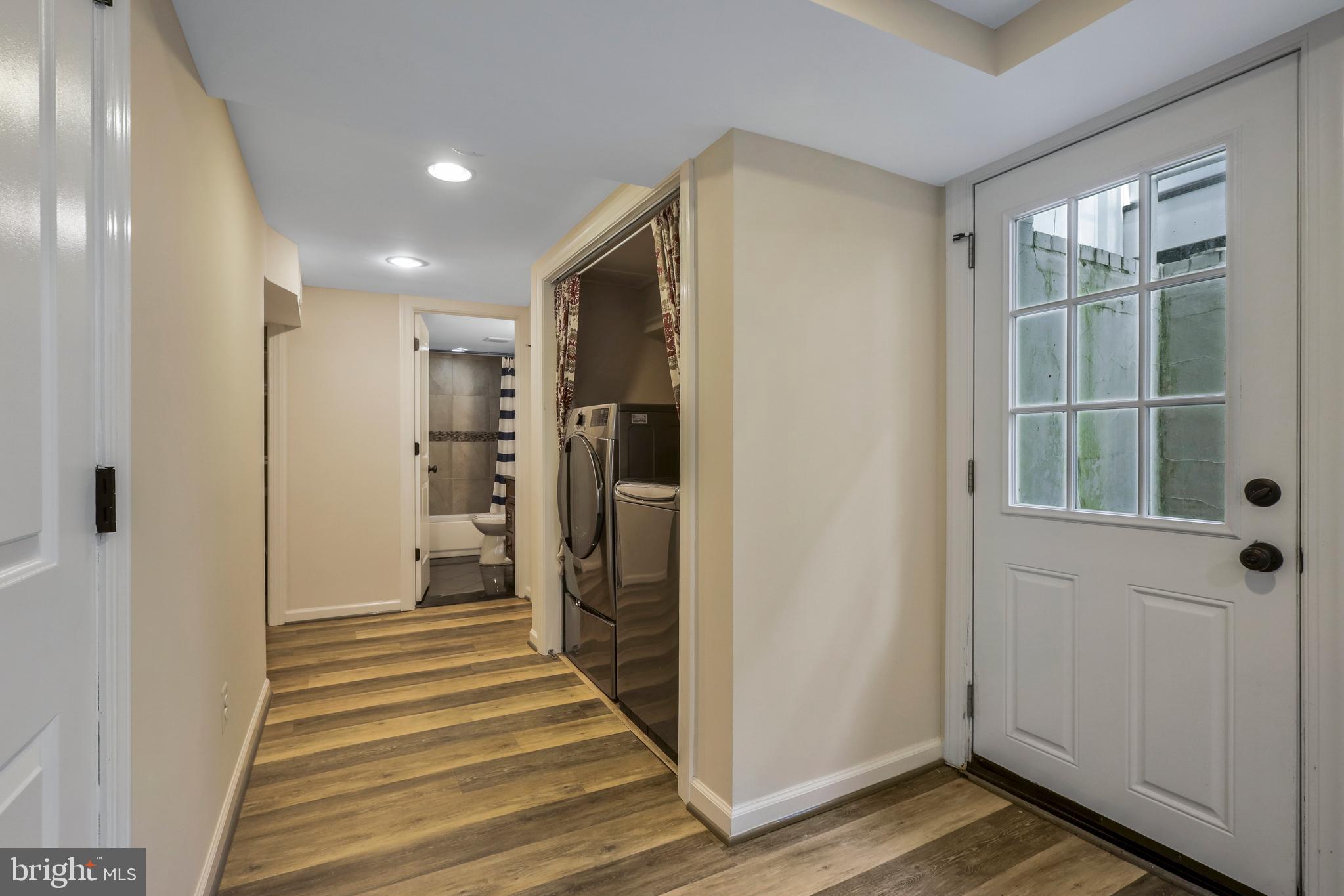 5109 Talbot Pl