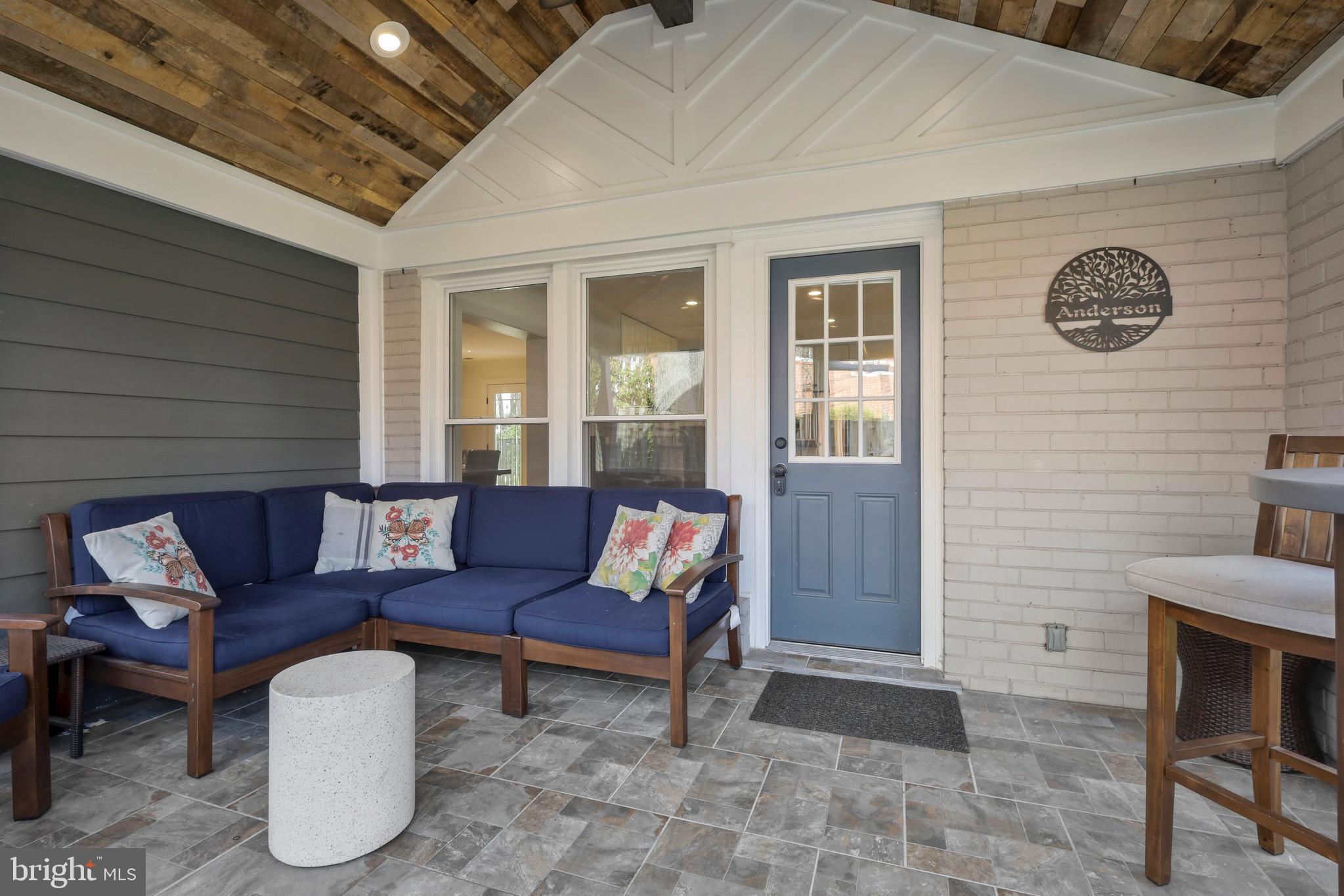 5109 Talbot Pl
