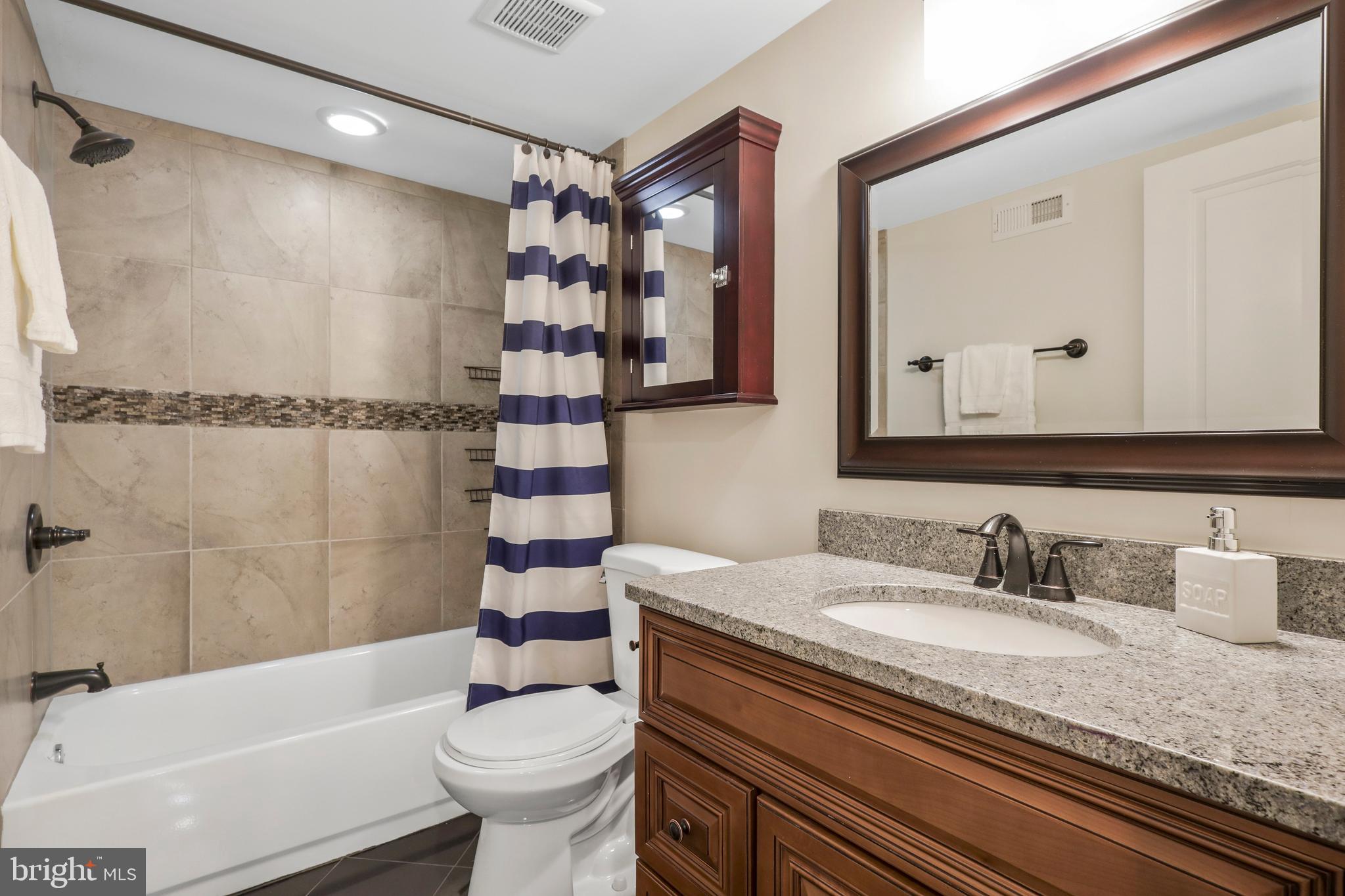 5109 Talbot Pl