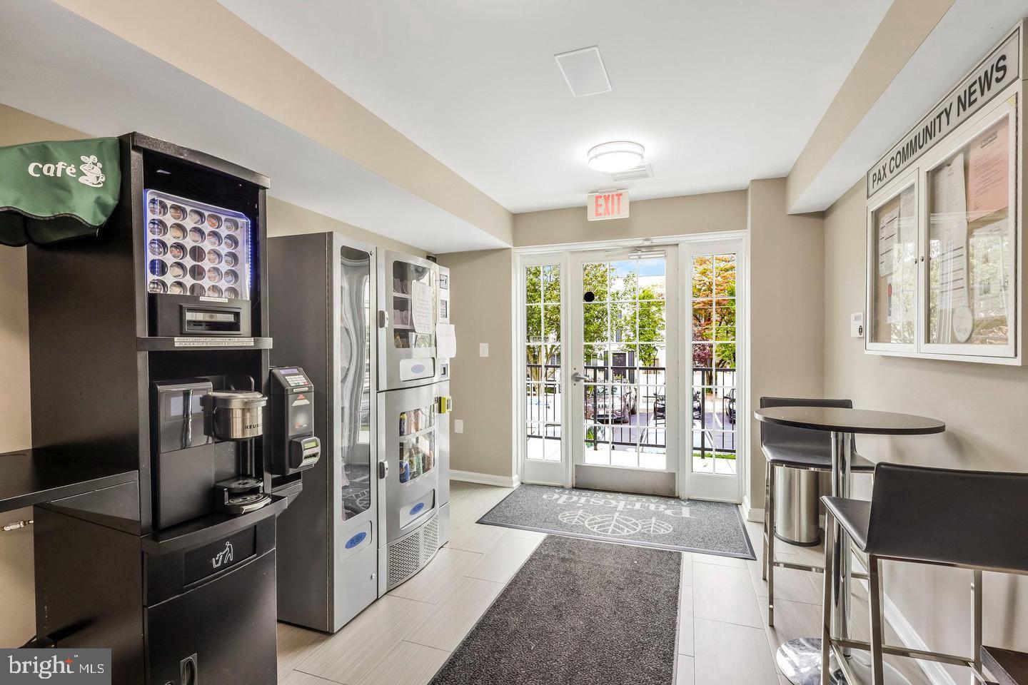 1501-B N van Dorn St N