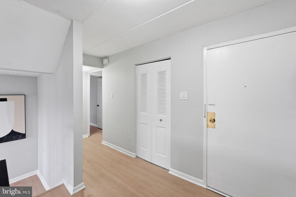 130 ROBERTS LANE 201