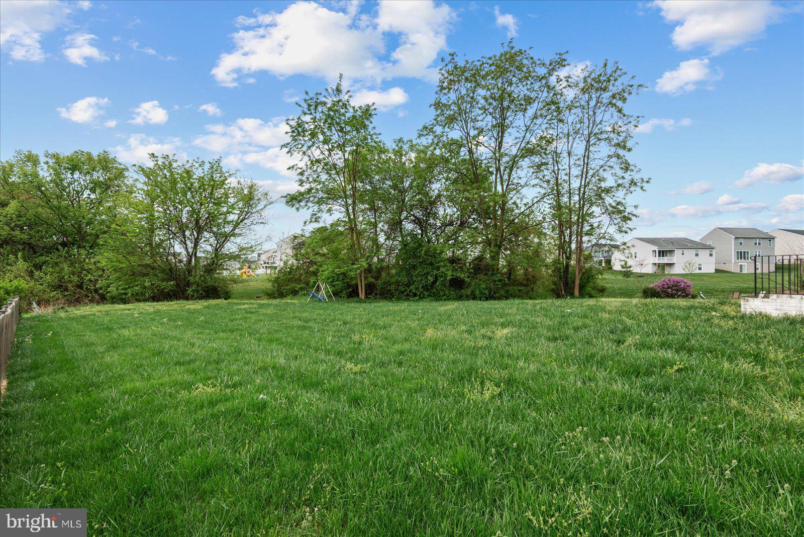2057 Magnolia Cir