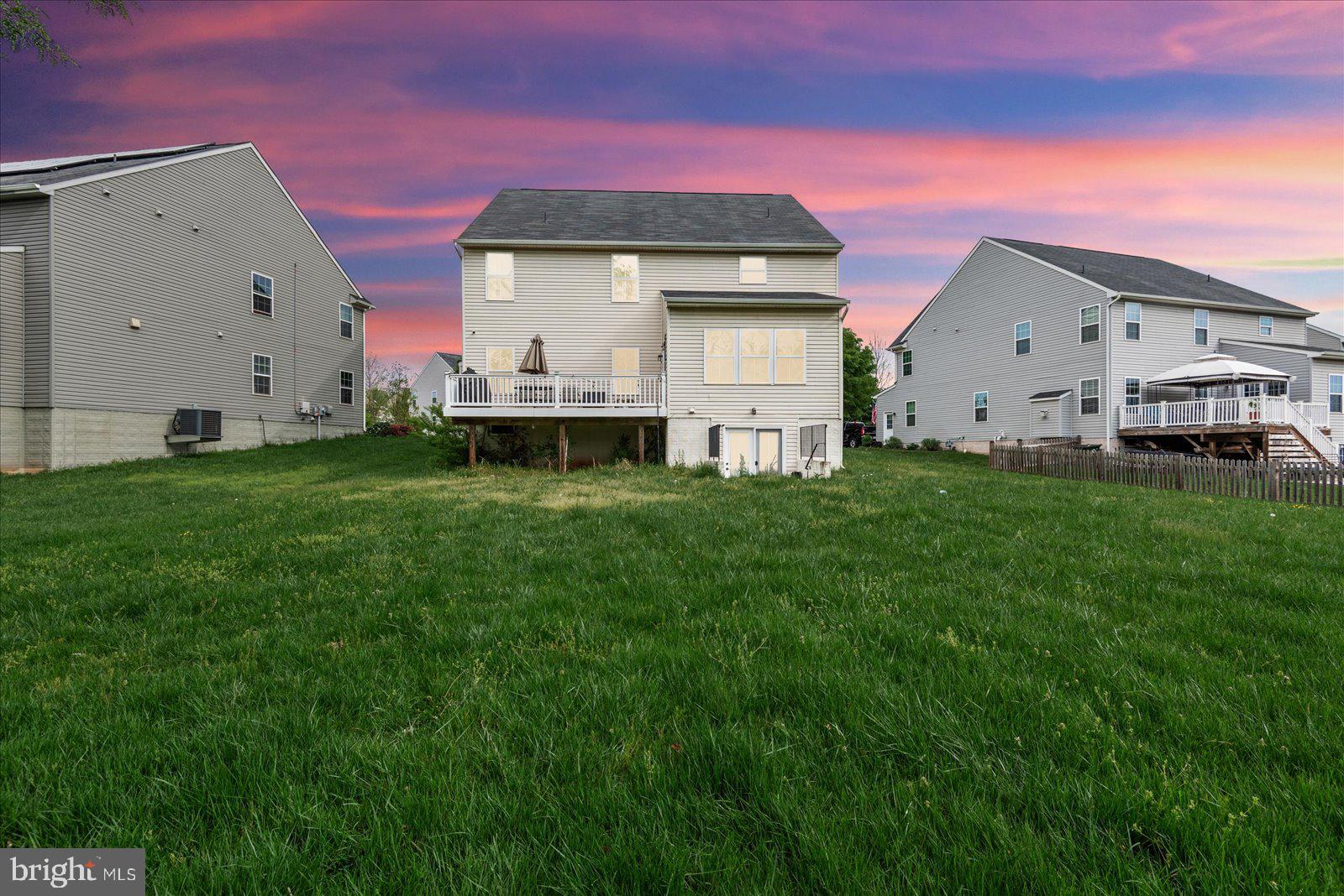 2057 Magnolia Cir
