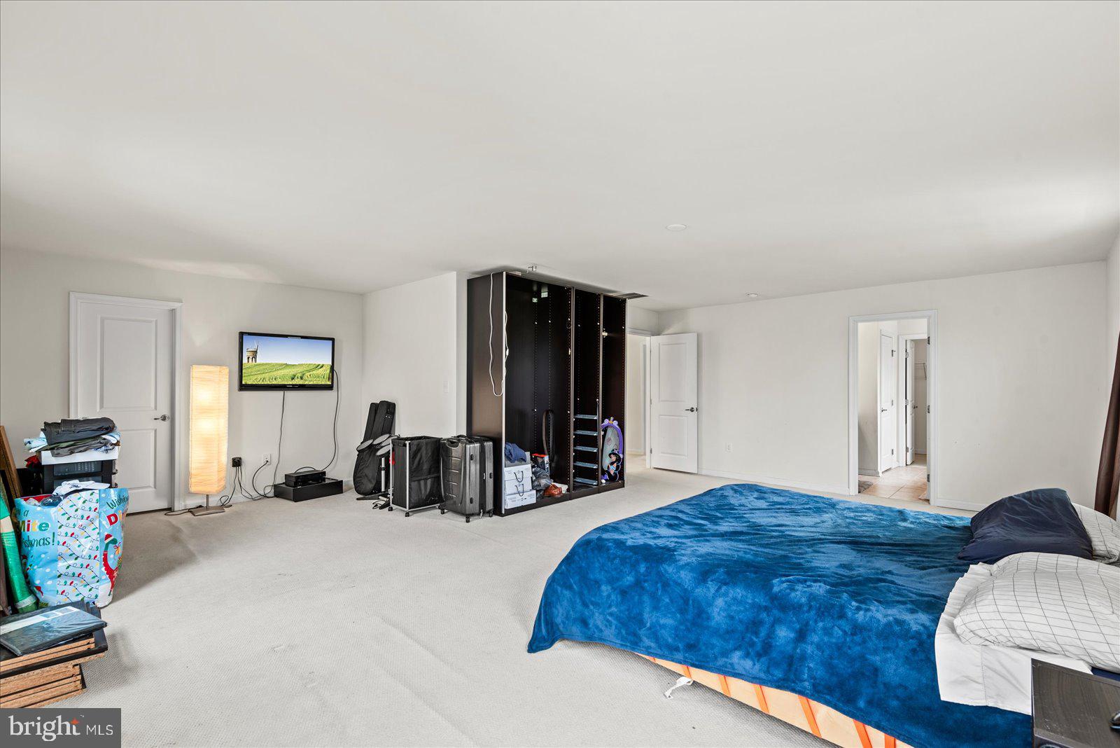 2057 Magnolia Cir