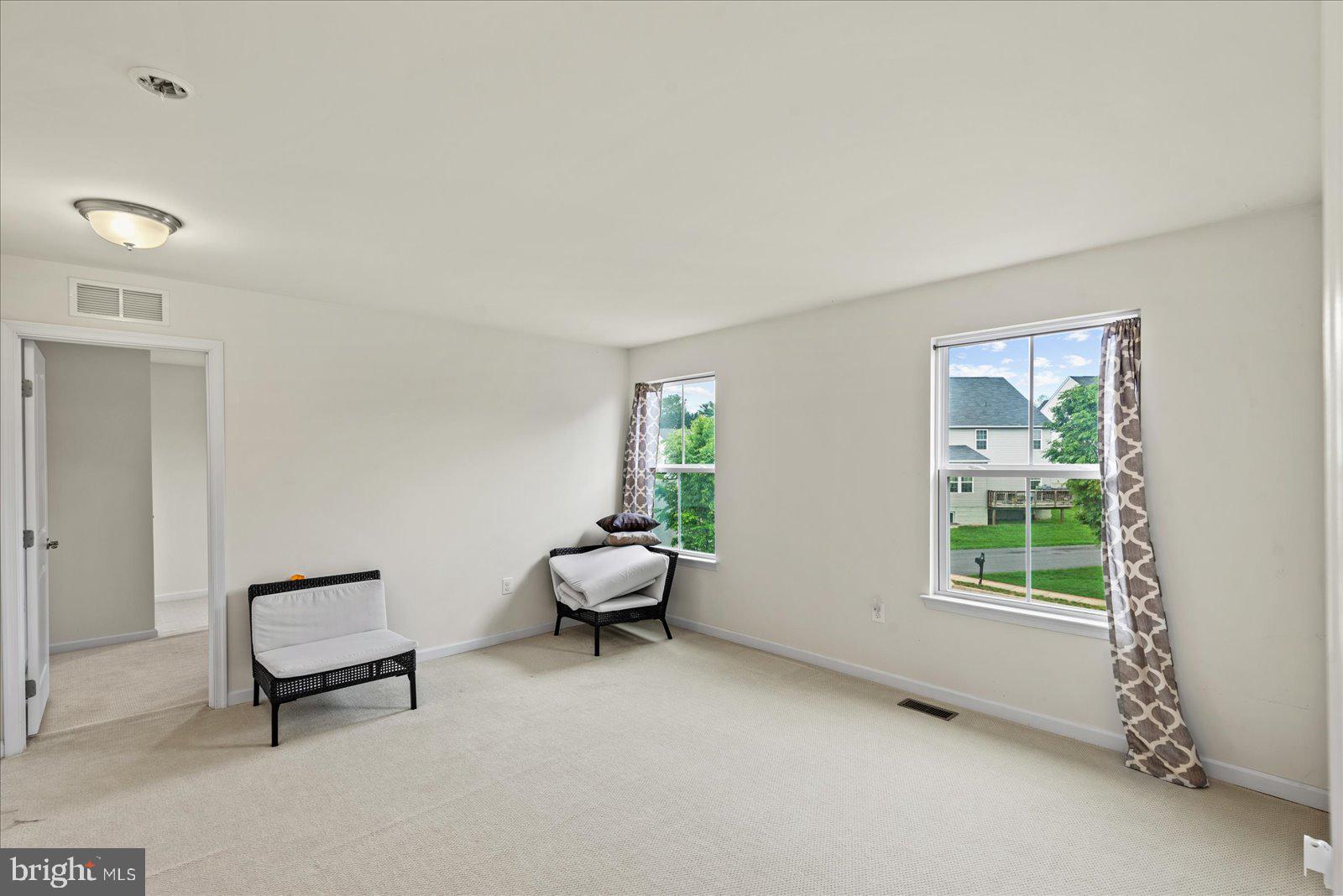 2057 Magnolia Cir