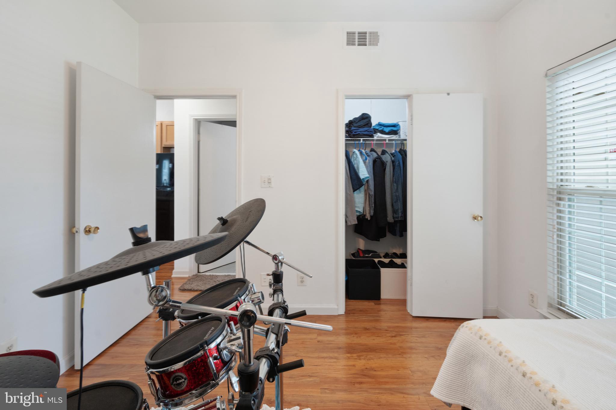 3920 Penderview DRIVE Unit: 302