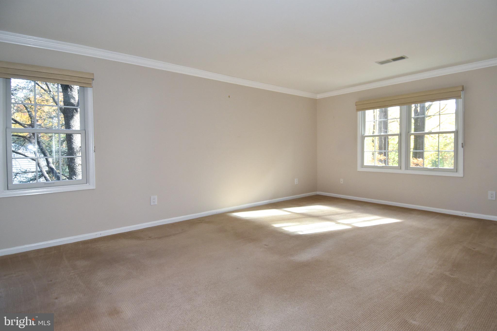 11929 Riders LANE