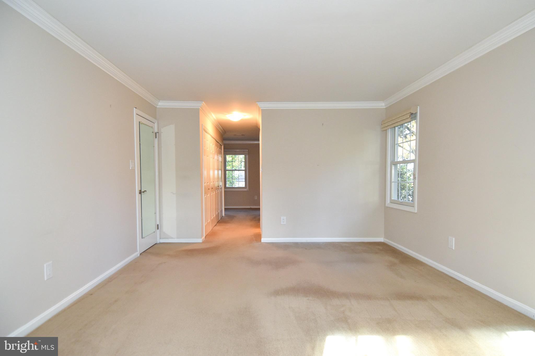 11929 Riders LANE