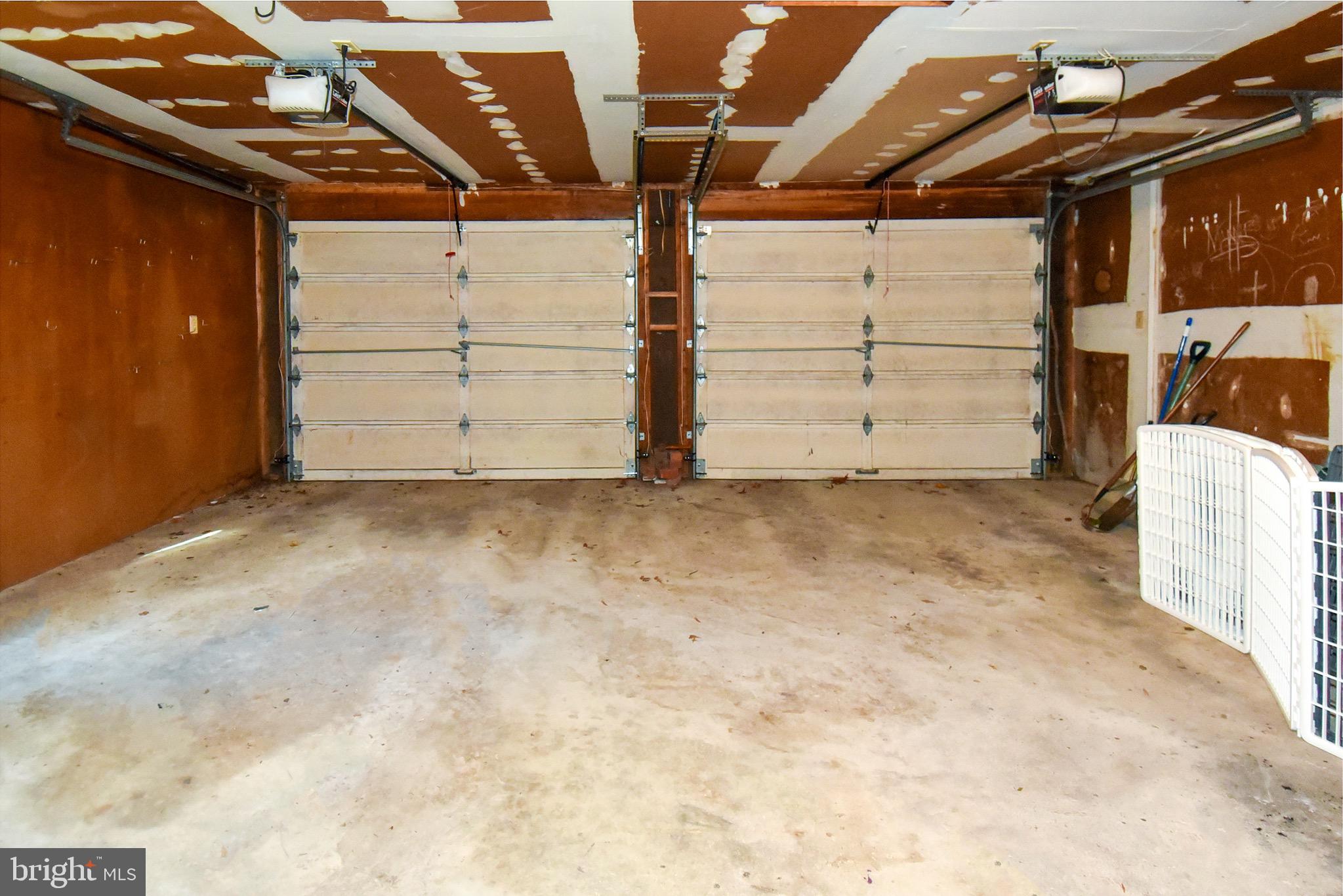 11929 Riders LANE
