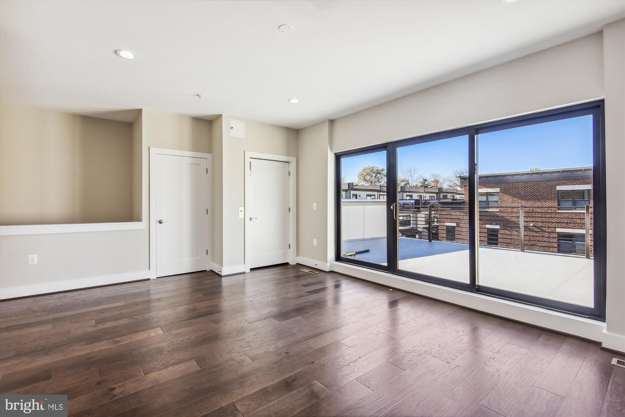 129 Market Sq NW