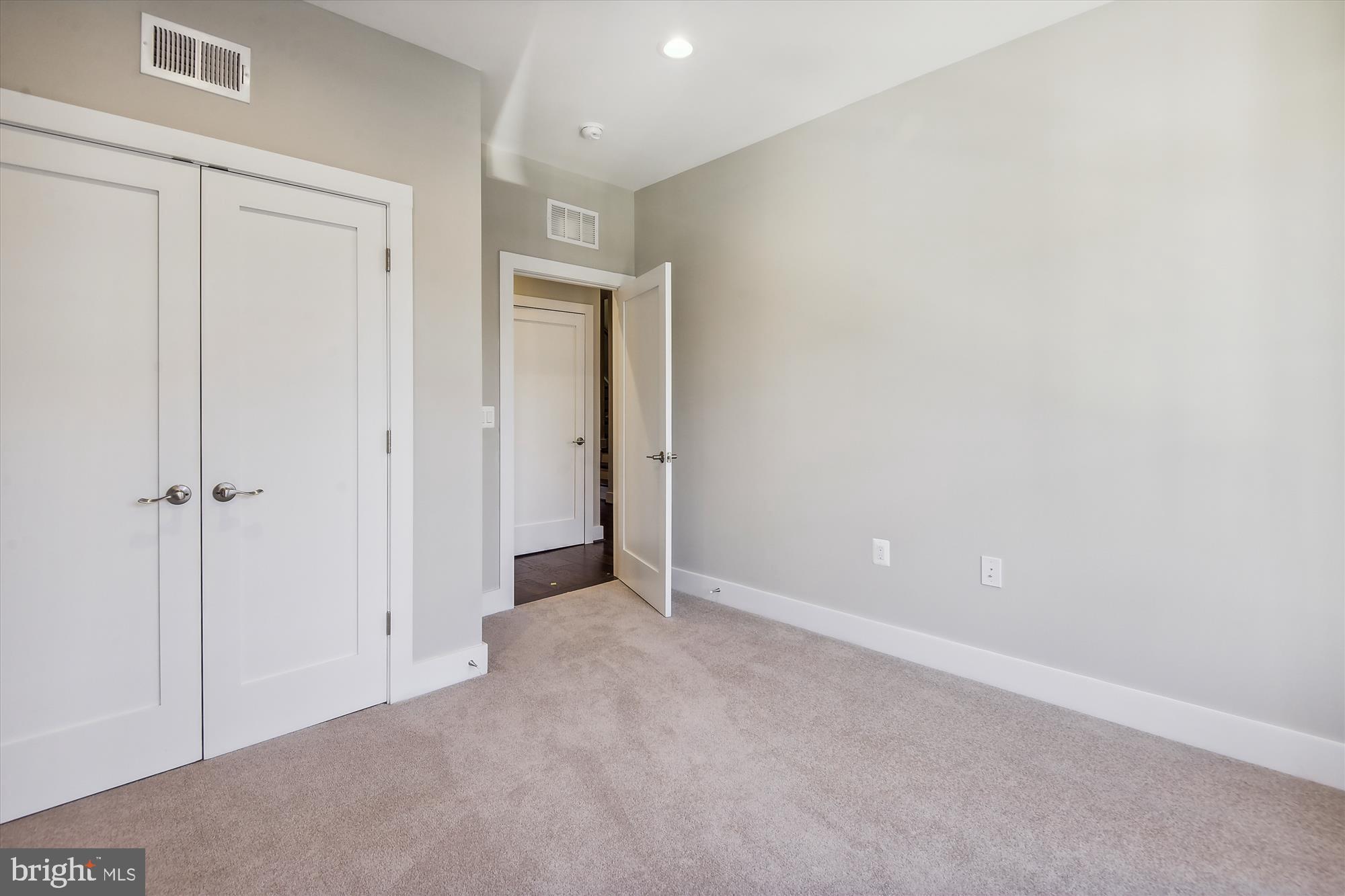 129 Market Sq NW