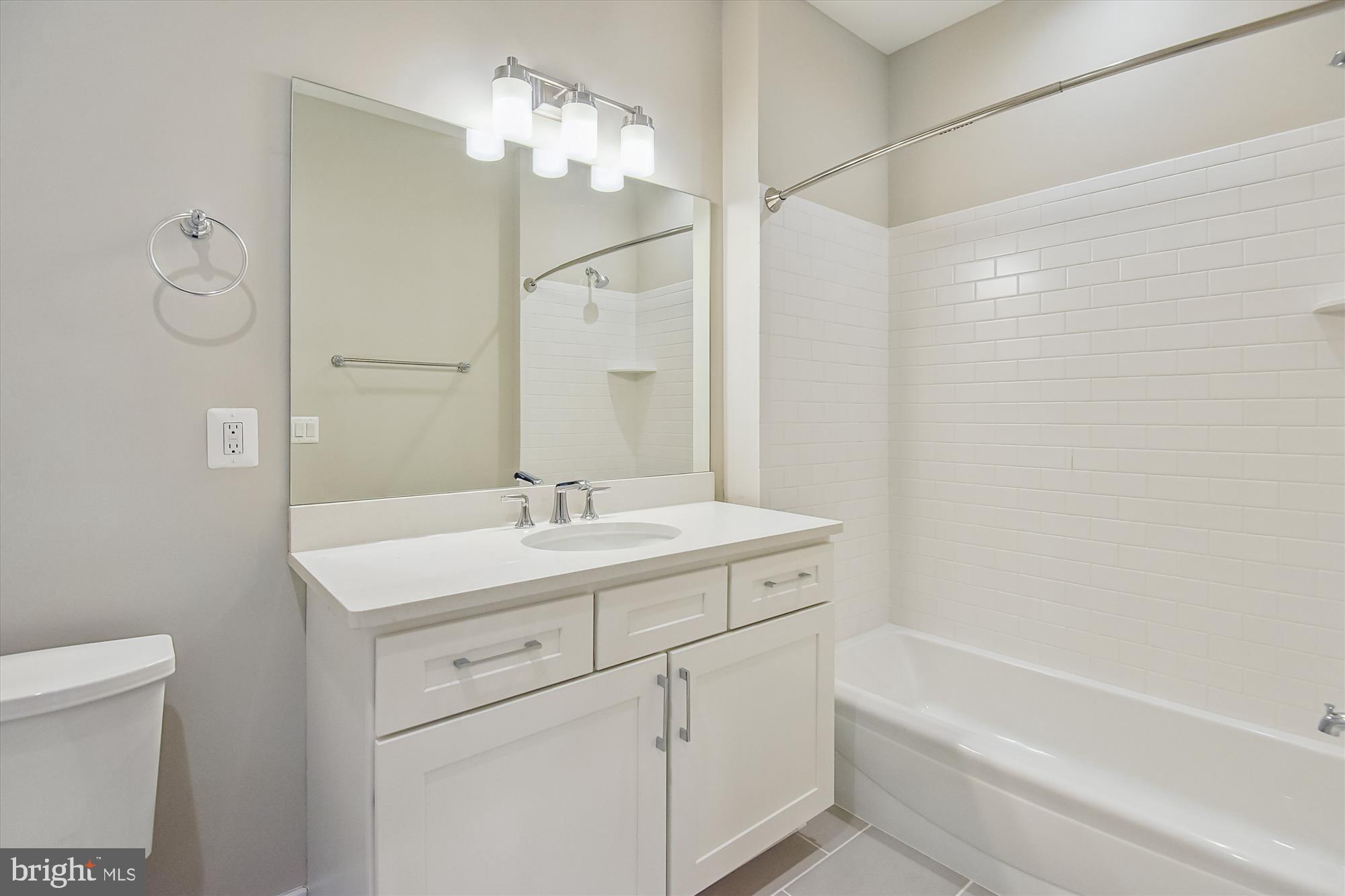 129 Market Sq NW