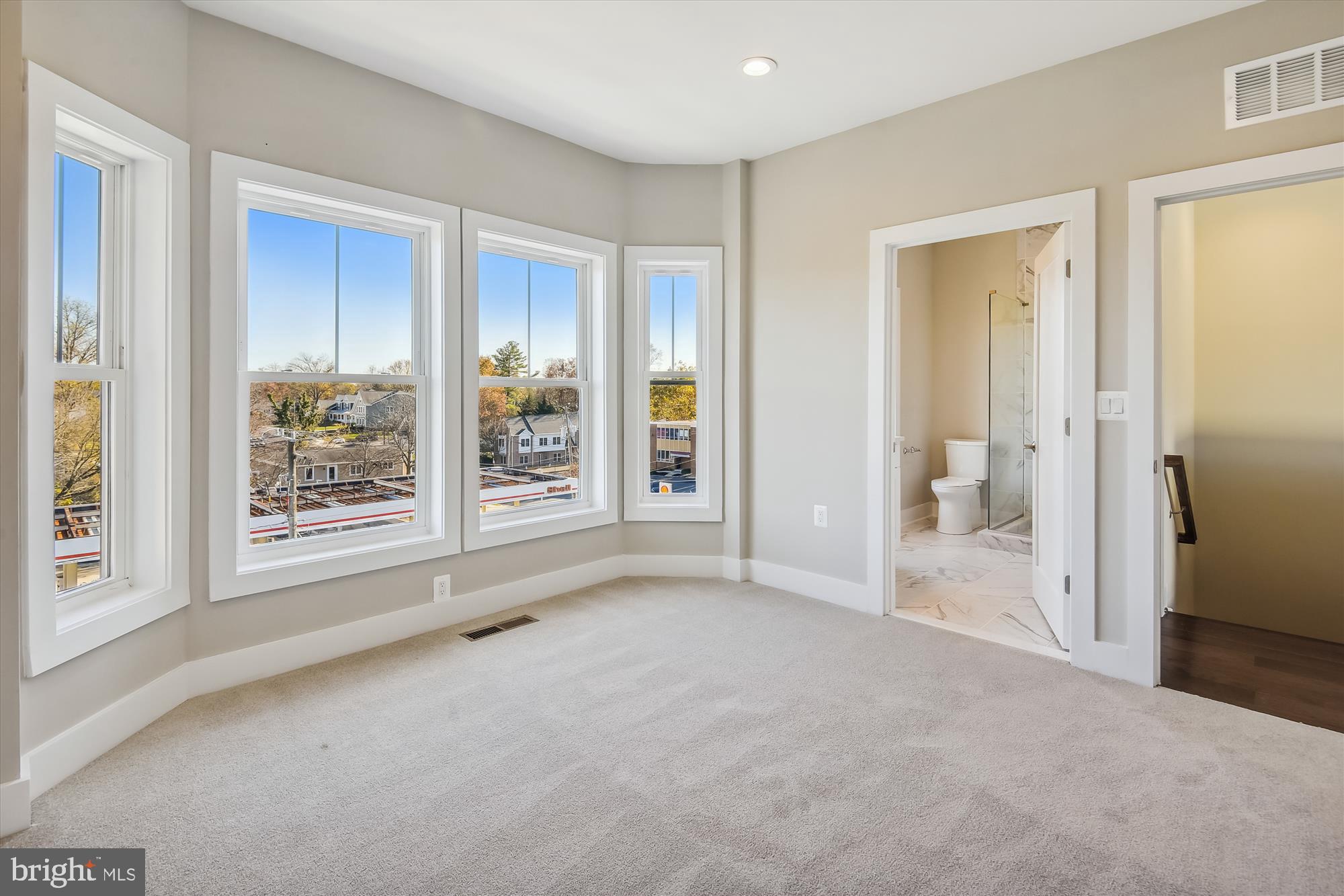 129 Market Sq NW