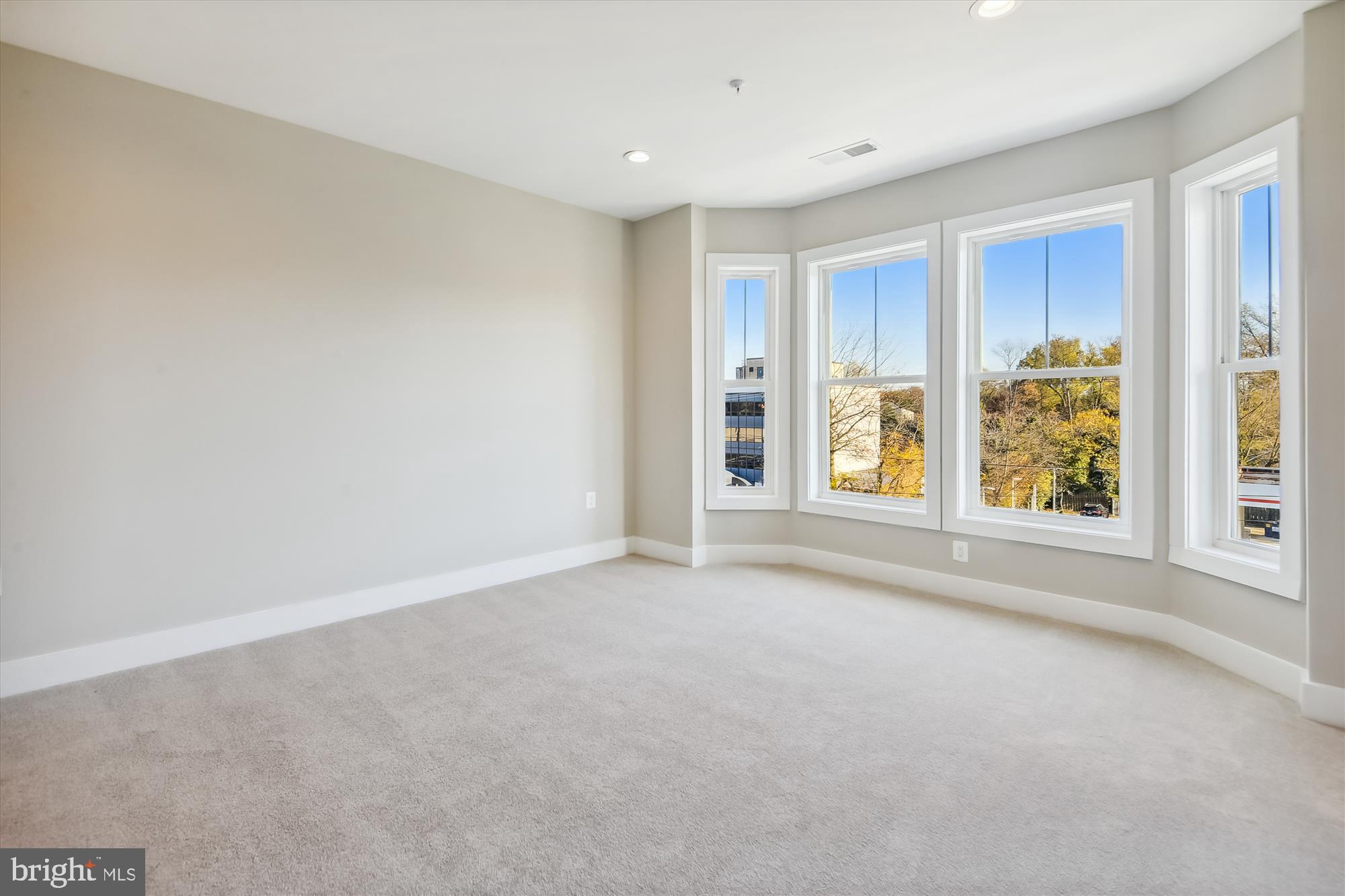 129 Market Sq NW