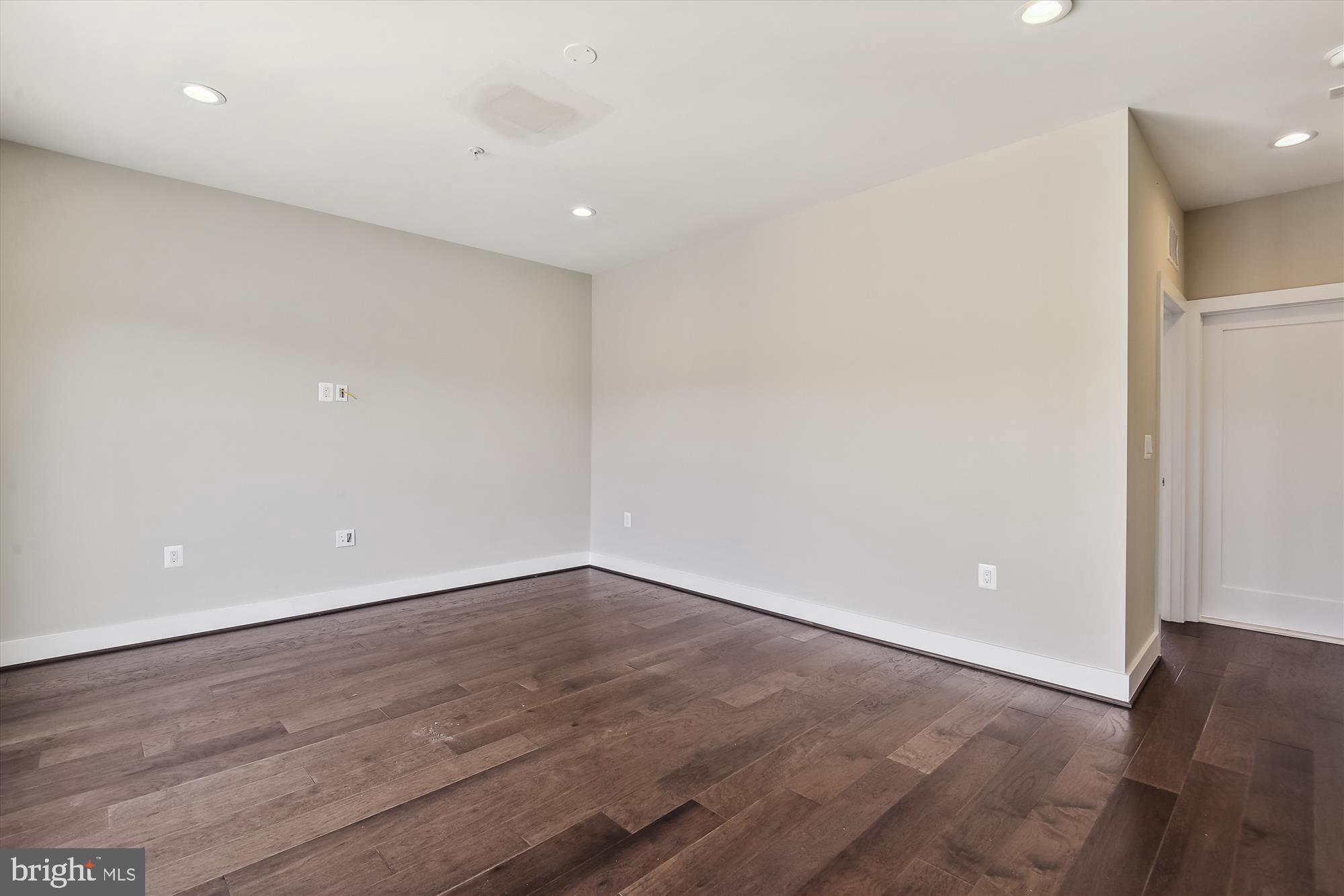 129 Market Sq NW