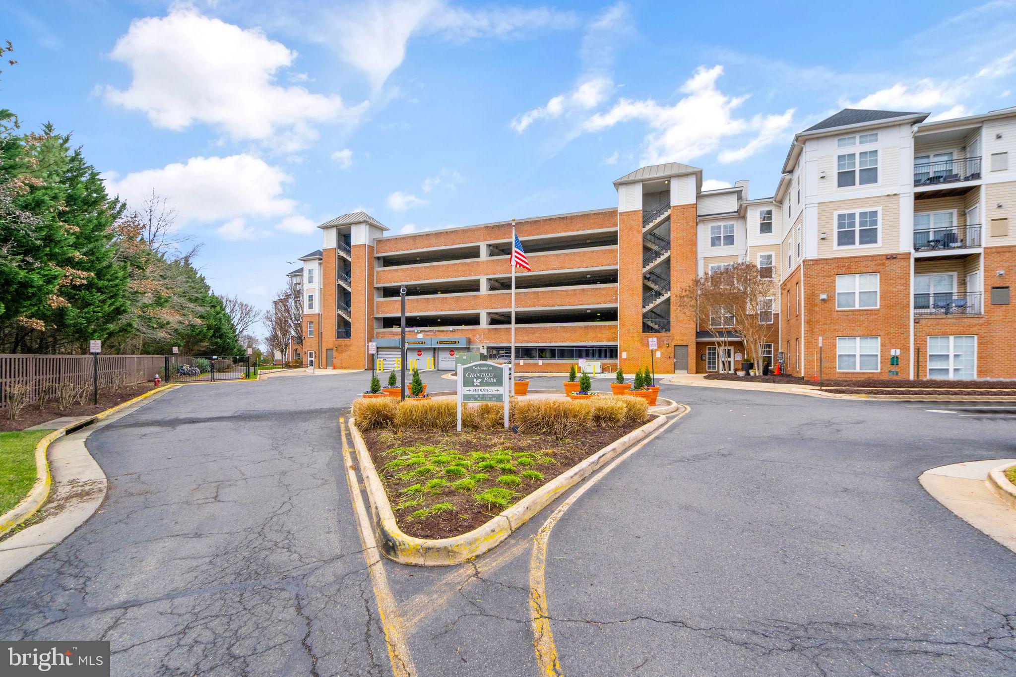3840 Lightfoot Street Unit: 348