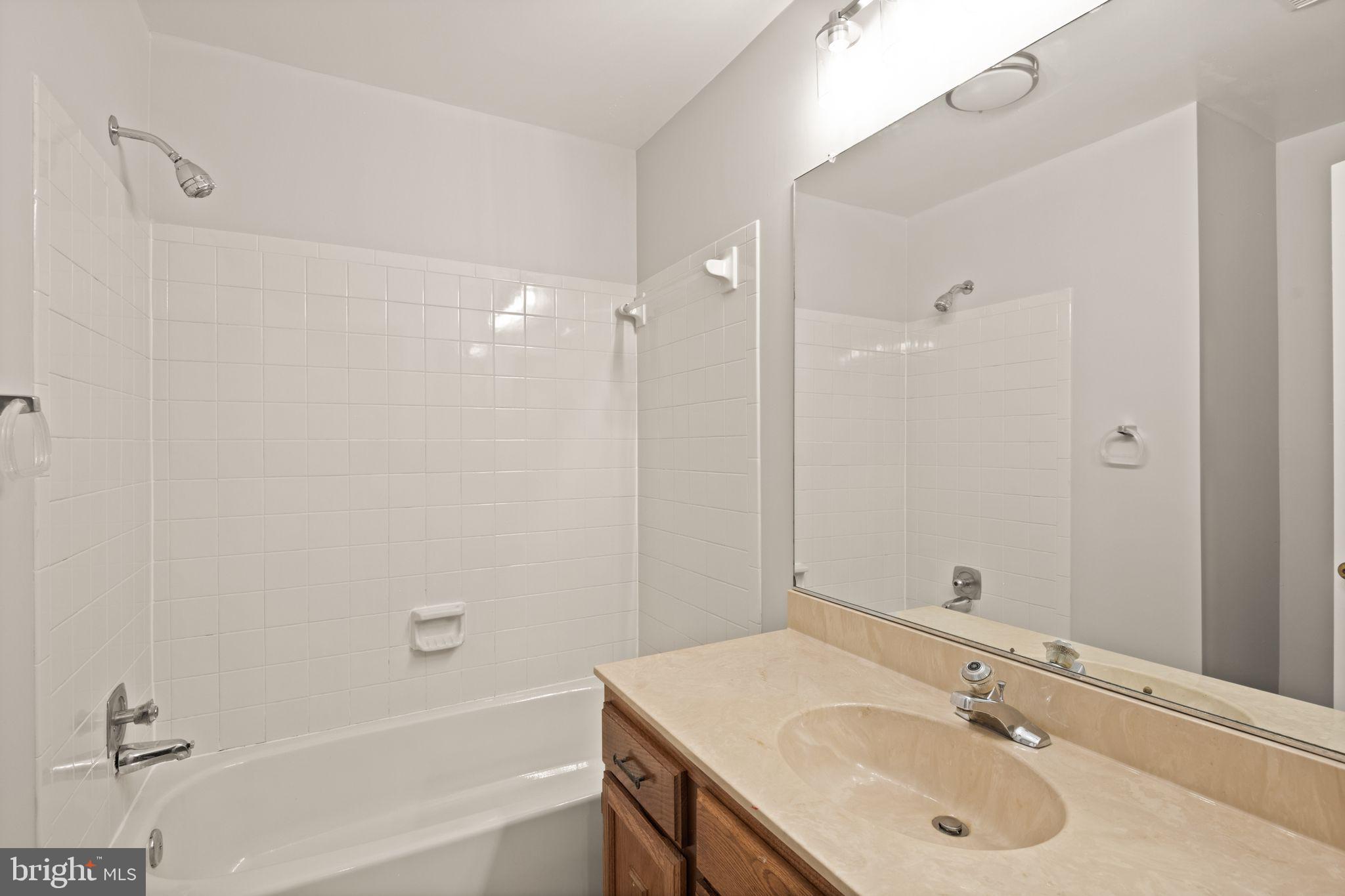 9010 Gavelwood Ct