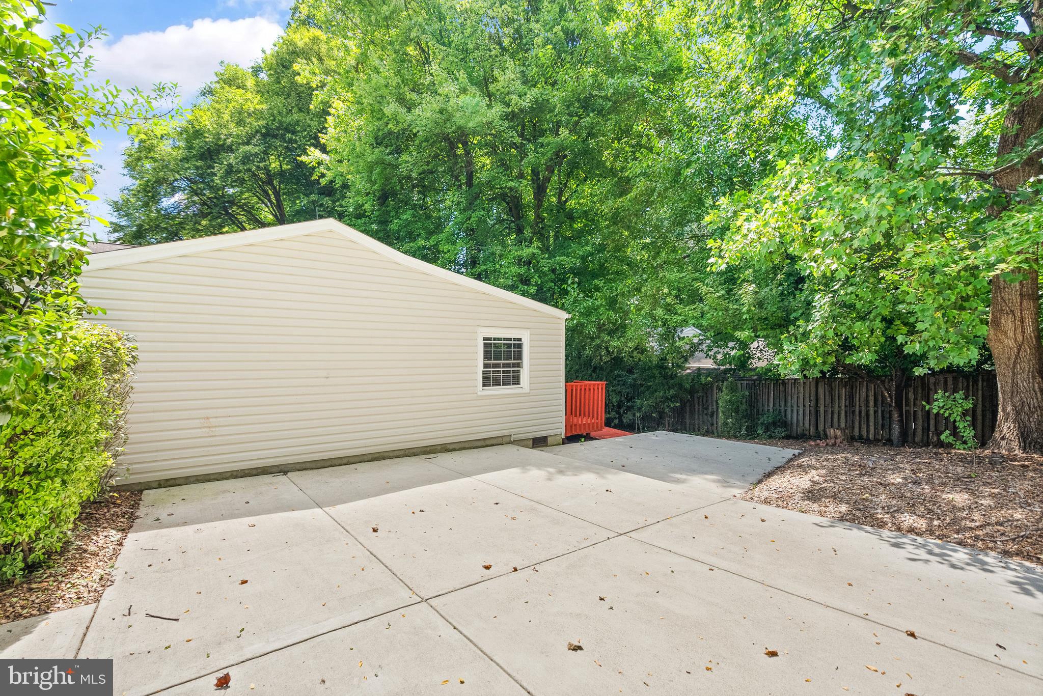 3056 Railroad Vine Ct